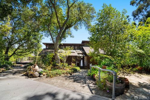 235 Highland Ter, Woodside, CA, 94062-3519 | Card Image