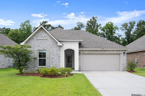 8919 Meadow Sage Dr, Denham Springs, LA, 70726-7060 | Card Image