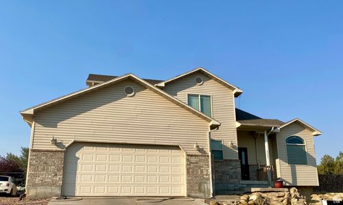 3227 1750, Vernal, UT, 84078-8727 | Card Image