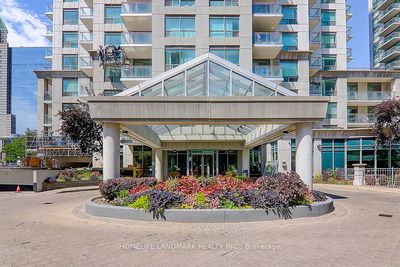 704 - 21 Hillcrest Ave, Condo with 2 bedrooms, 2 bathrooms and 1 parking in North York ON | Image 2