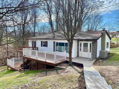 823 Cumberland Avenue, House other with 3 bedrooms, 2 bathrooms and null parking in Flatwoods KY | Image 1