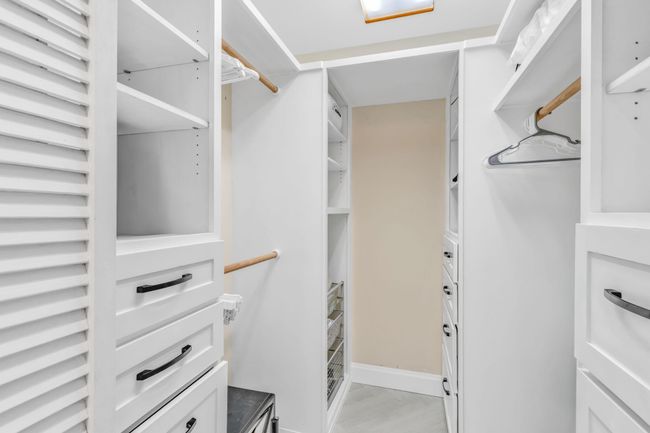 Primary Bedroom | Image 22