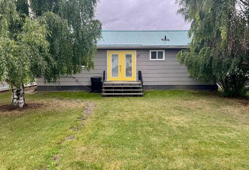 107 Central Ave, Falher, AB, T0H1M0 | Card Image