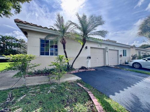 4989 Sw 32nd Ter, Fort Lauderdale, FL, 33312-6998 | Card Image