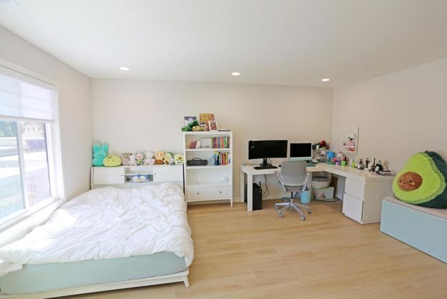 4655 Columbia River Ct, Townhouse with 4 bedrooms, 3 bathrooms and 2 parking in San Jose CA | Image 34