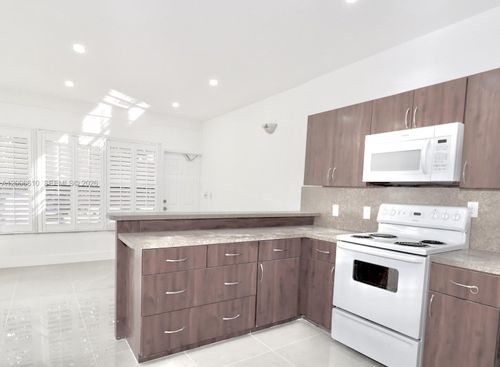 0-2806 Taylor St, Hollywood, FL, 33020 | Card Image