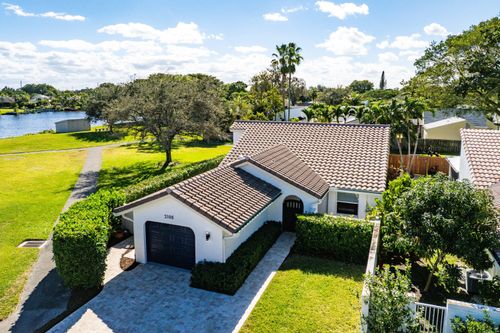 2105 Nw 12th St, Delray Beach, FL, 33445-2655 | Card Image