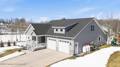 252 Mountainview Dr, Jefferson Twp, PA, 18436-4635 | Card Image