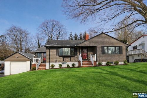 51 Sicomac Rd, North Haledon, NJ, 07508-2934 | Card Image