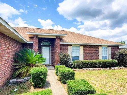 615 Batten Blvd, Pensacola, FL, 32507-8653 | Card Image
