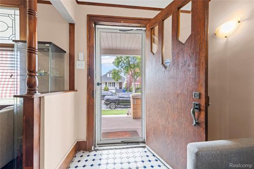 3898 Prescott St, Hamtramck, MI, 48212-3116 | Card Image