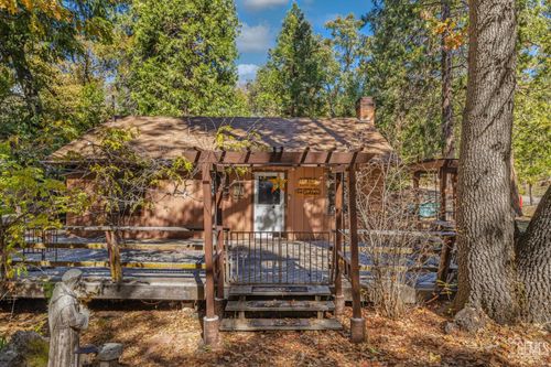 45888 Booth Ave, Posey, CA, 93260-9717 | Card Image