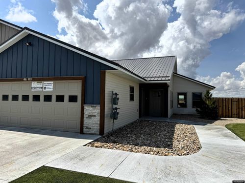 406 Walnut Court East, Unit 10b, Saratoga, WY, 82331 | Card Image