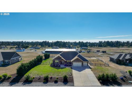 81016 Polo Ridge Rd, Warrenton, OR, 97146-9006 | Card Image