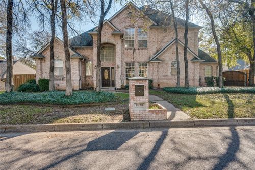 8720 Racquet Club Dr, Fort Worth, TX, 76120-2834 | Card Image