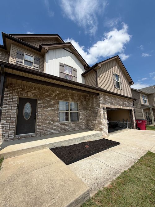 719 Sturdivant Dr, Clarksville, TN, 37042-1461 | Card Image