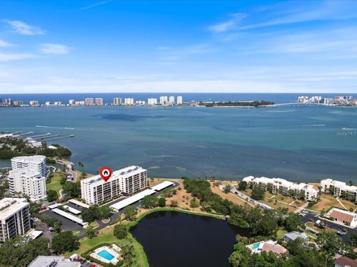 apt-305-100 Oakmont Ln, BELLEAIR, FL, 33756-1973 | Card Image