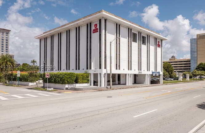 Commercial Sale in Coral Gables