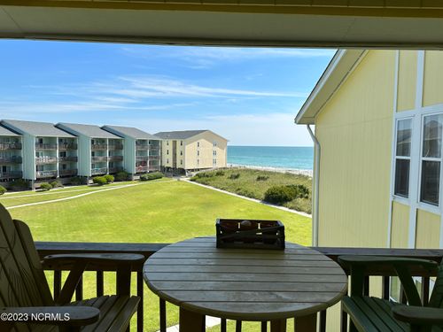235-918 N New River Dr, Surf City, NC, 28445-7026 | Card Image