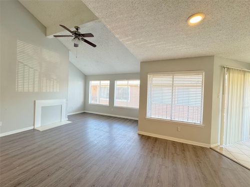 38d-12200 Overbrook Ln, Houston, TX, 77077-5937 | Card Image
