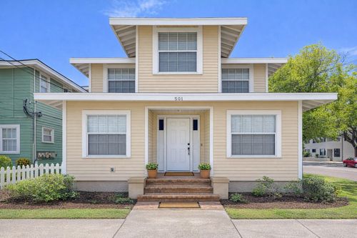 3-501 S Magnolia Ave, TAMPA, FL, 33606-2270 | Card Image