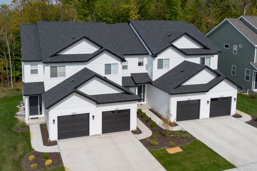 2223 Watertown Way, Grand Rapids, MI, 49505-6049 | Card Image