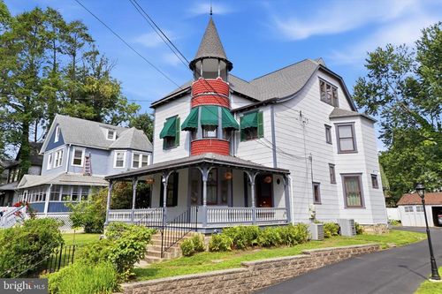 59 W Greenwood Ave, LANSDOWNE, PA, 19050-1530 | Card Image