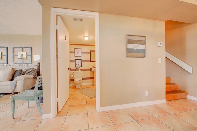 3750 Victoria Dr, Townhouse with 2 bedrooms, 3 bathrooms and null parking in West Palm Beach FL | Image 11