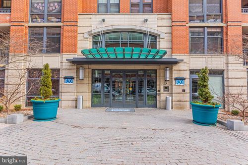 apt-512-1021 N Garfield St, ARLINGTON, VA, 22201-2567 | Card Image