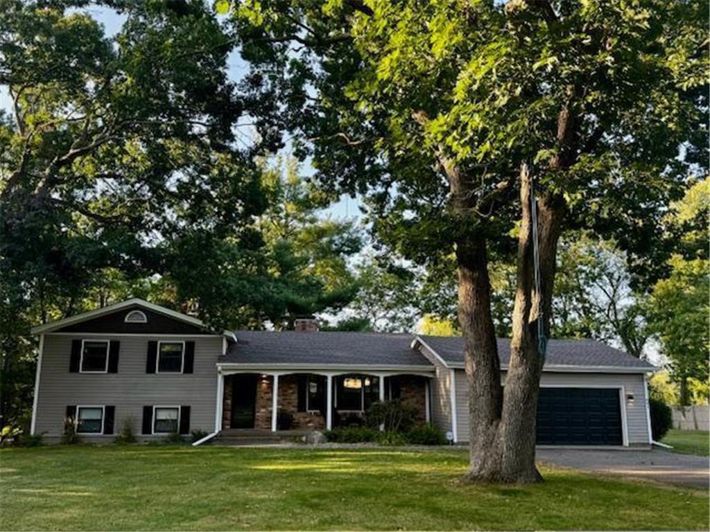 Proehls Trl, Hudson, WI 54016