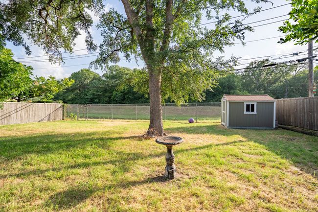 1905 Cimarron Trl, House other with 3 bedrooms, 2 bathrooms and null parking in Hurst TX | Image 35