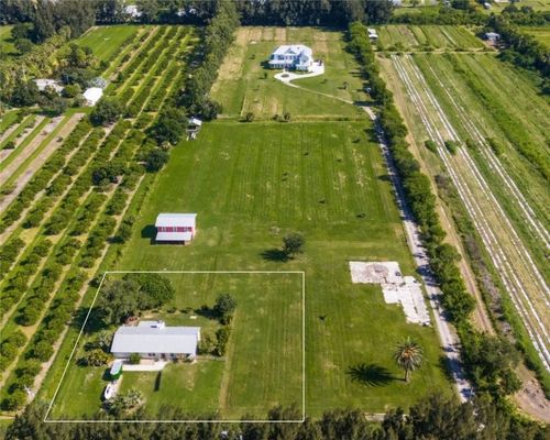 7010 33rd St, Vero Beach, FL, 32966-1408 | Card Image