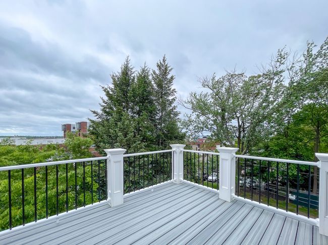 100 Truman St, Home with 3 bedrooms, 3 bathrooms and null parking in Norwalk CT | Image 16