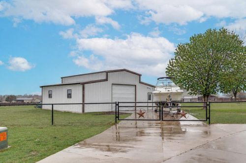 108 High Meadows Ct, Decatur, TX, 76234-6882 | Card Image