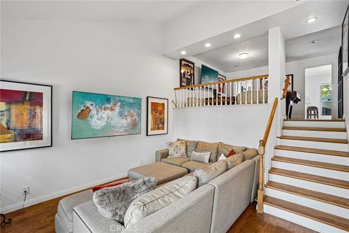27 Tiburon Ct, Manhattan Beach, CA, 90266-7235 | Card Image