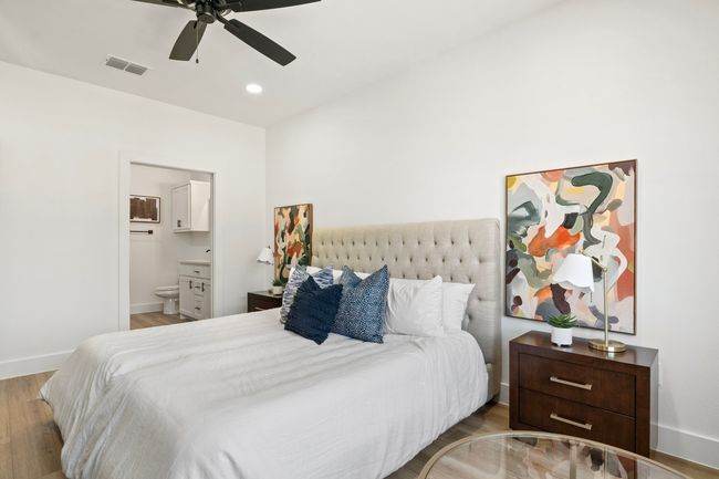172 W 17 Th St, Townhouse with 3 bedrooms, 3 bathrooms and null parking in Mount Pleasant TX | Image 22