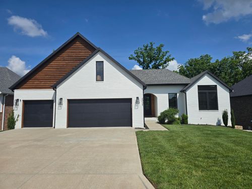 6038 S Maryland Ave, Springfield, MO, 65810-3030 | Card Image