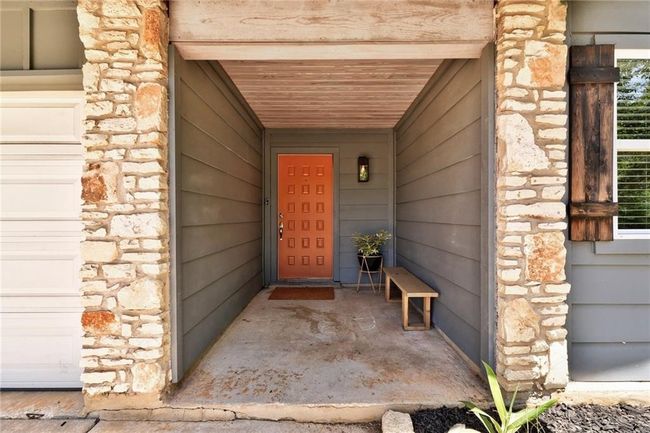 8308 Roan Ln, House other with 3 bedrooms, 2 bathrooms and 2 parking in Austin TX | Image 17