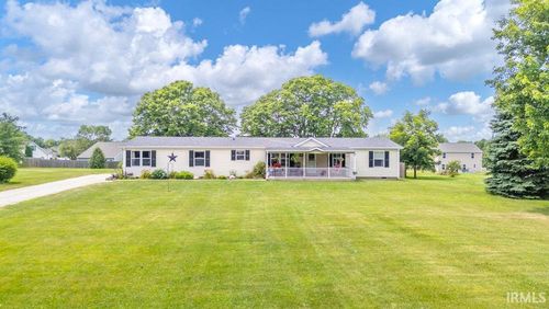 317 N Walnut St, Mount Summit, IN, 47361 | Card Image