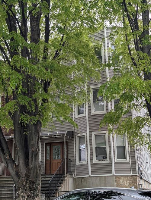 1-18 Sherman Ave, Yonkers, NY, 10705-4656 | Card Image