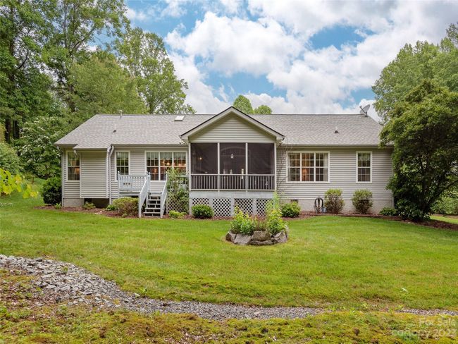 7 Pebble Beach Ct, House other with 3 bedrooms, 2 bathrooms and null parking in Etowah NC | Image 25