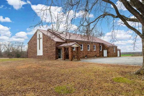 5751 Orient Blacktop, Benton, IL, 62812 | Card Image