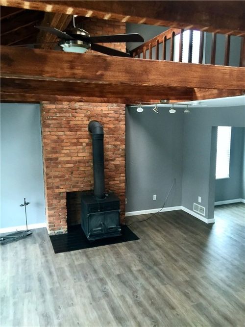 2-116 Kearsarge St, Mt Washington, PA, 15211-1530 | Card Image