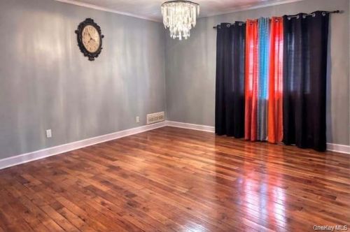 99-27 213th St, Queens Village, NY, 11429-1151 | Card Image