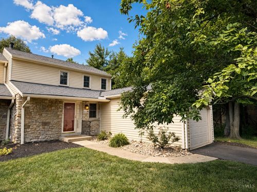 10875 Fallsington Ct, Blue Ash, OH, 45242-4233 | Card Image