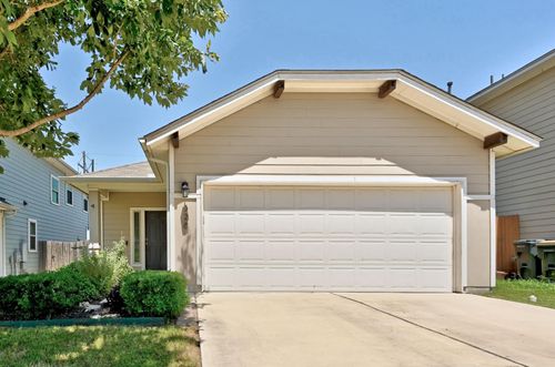 328 Triumph Rd, Buda, TX, 78610-2993 | Card Image