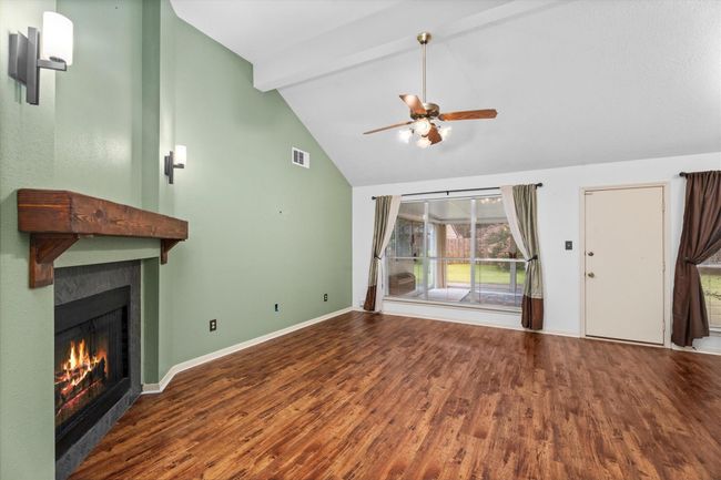 5211 Pimberton Ln, House other with 3 bedrooms, 2 bathrooms and 2 parking in Spring TX | Image 17