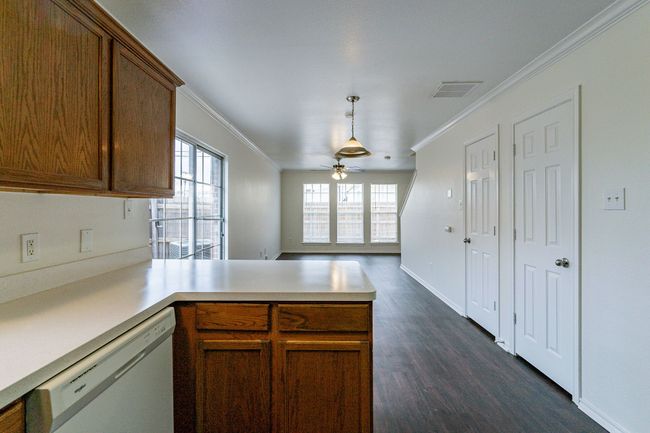 APT-404 - 611 Oriole Blvd, Condo with 3 bedrooms, 2 bathrooms and null parking in Duncanville TX | Image 10