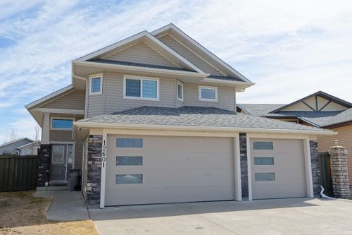 12601 106 St, Grande Prairie, AB, T8V2M3 | Card Image