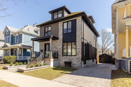 1629 Vernon St, Halifax, NS, B3H3M9 | Card Image